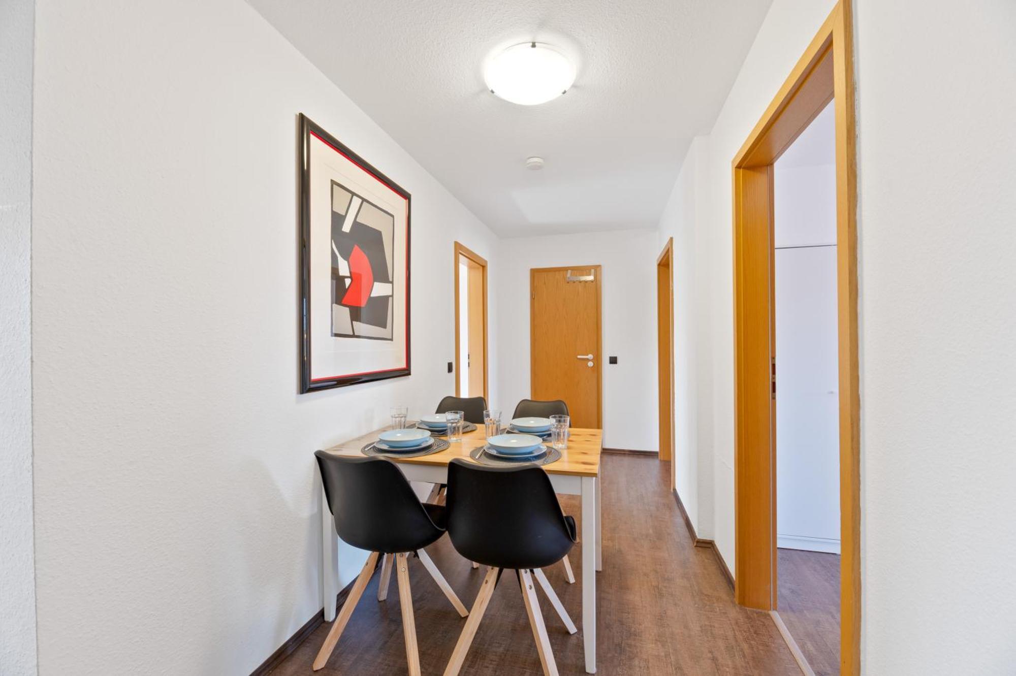 Steiners Hotel Airport-Messe Щутгарт Екстериор снимка